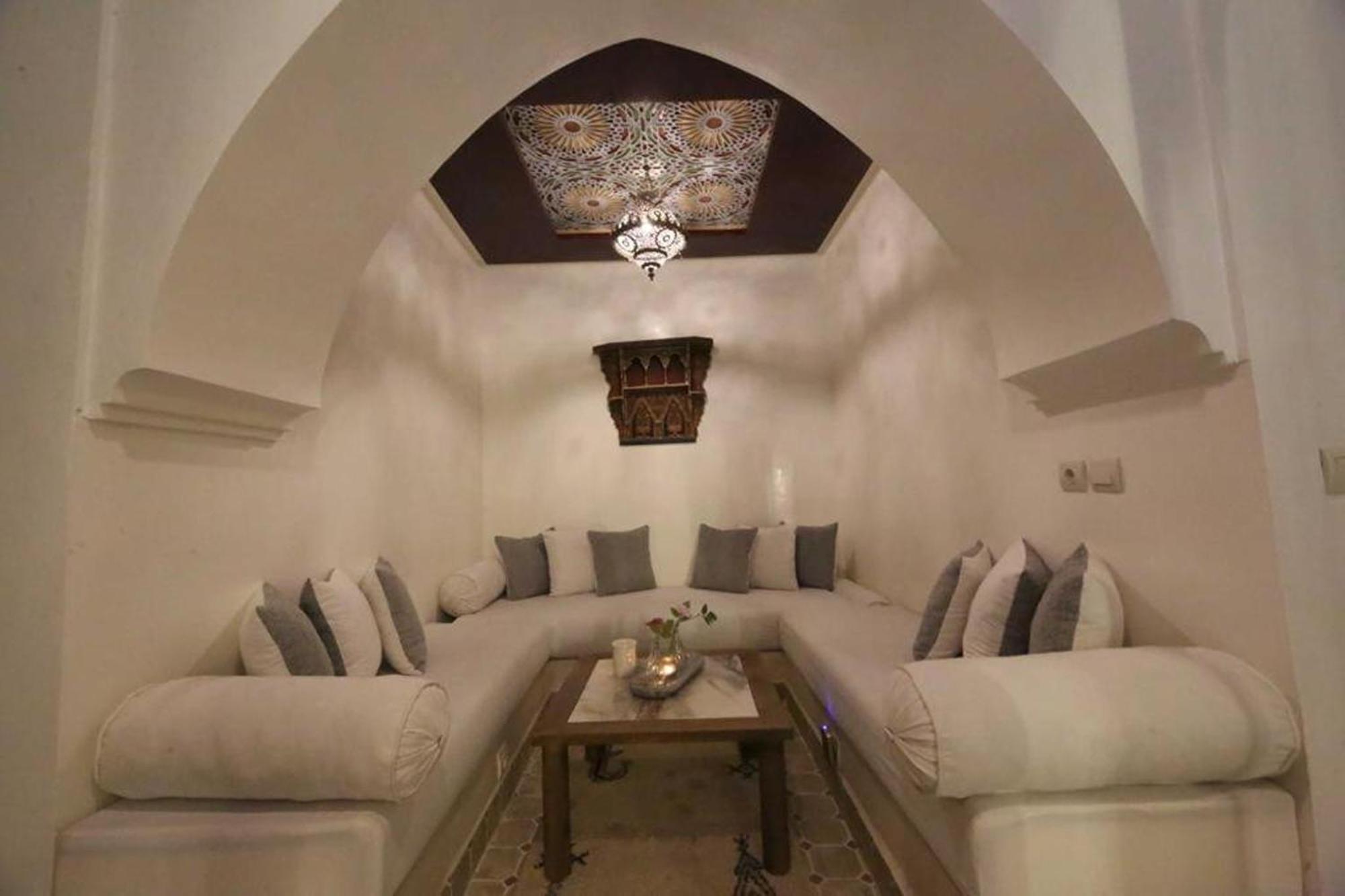 Riad Oum H&N B&B มาร์ราเกช ภายนอก รูปภาพ