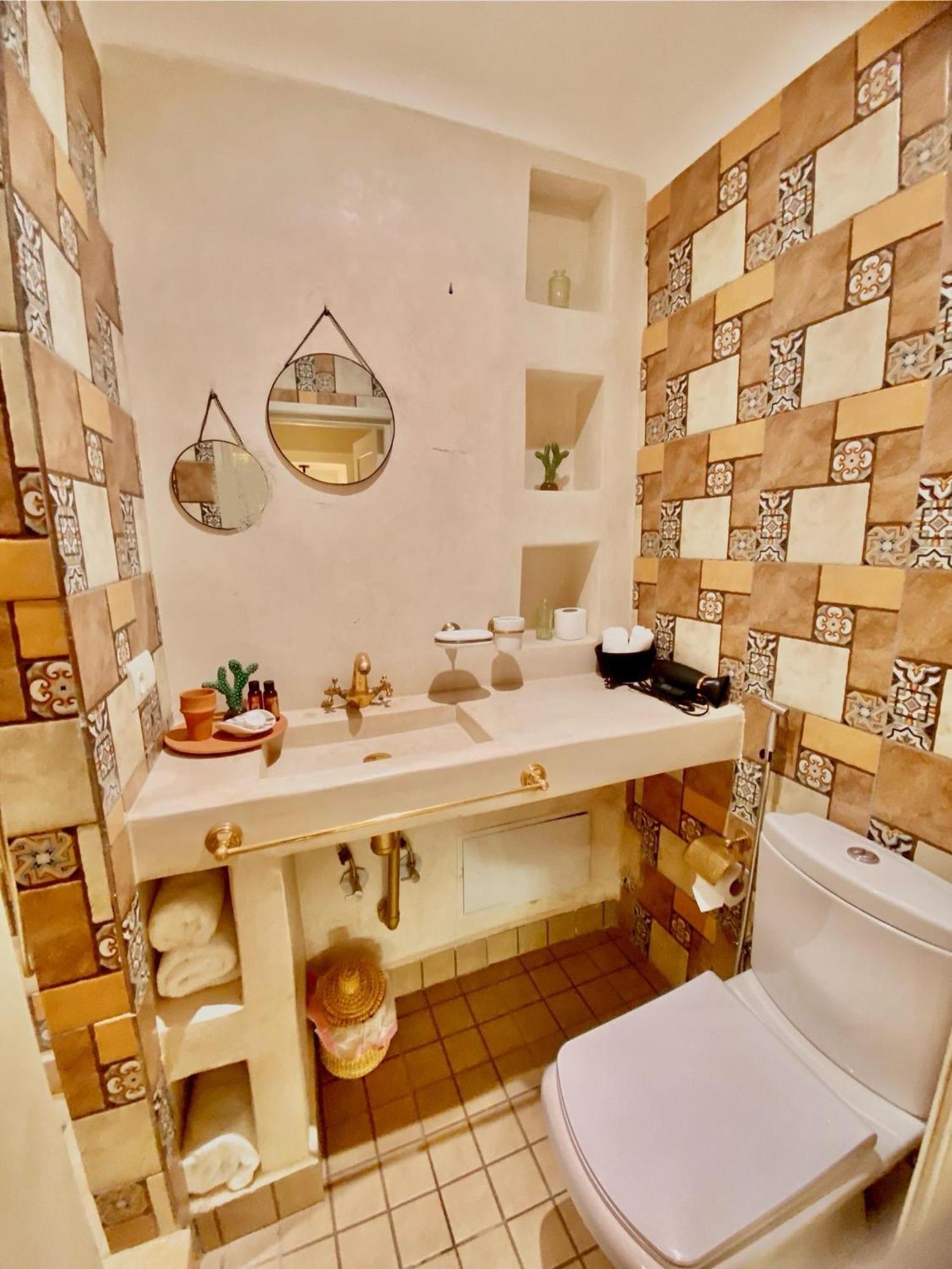 Riad Oum H&N B&B มาร์ราเกช ภายนอก รูปภาพ